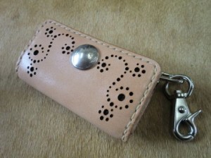 唐草キーケースー2