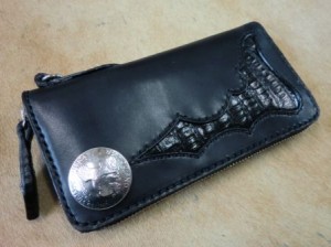 ラウンドジップワニ-1