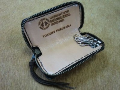 ラウンドジップウォレット キーケース-8