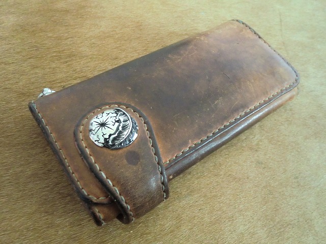 4年使用したサドルレザーの長財布 | 革工房ホークフェザーズ