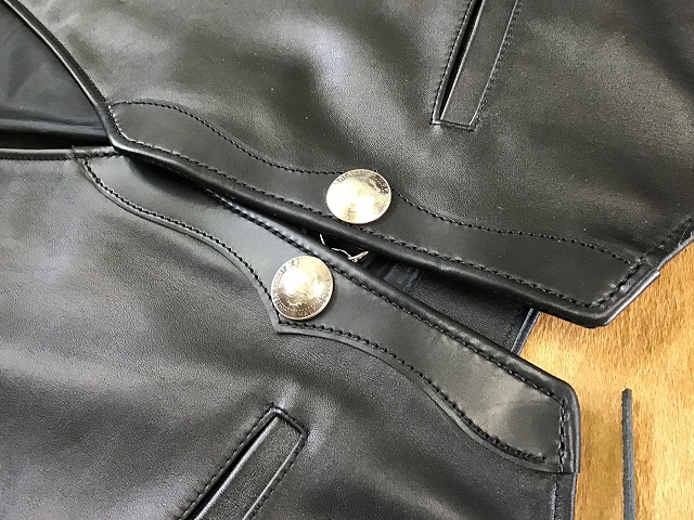 バイカーベストのカスタム | 革工房ホークフェザーズ