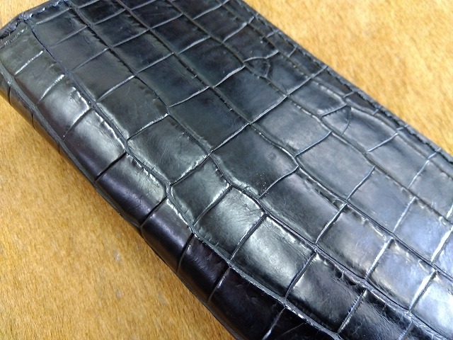 クロコダイルトラッカーウォレット | 革工房ホークフェザーズ