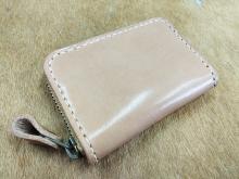 ラウンドファスナーコインケースA1/サドルレザーナチュラル